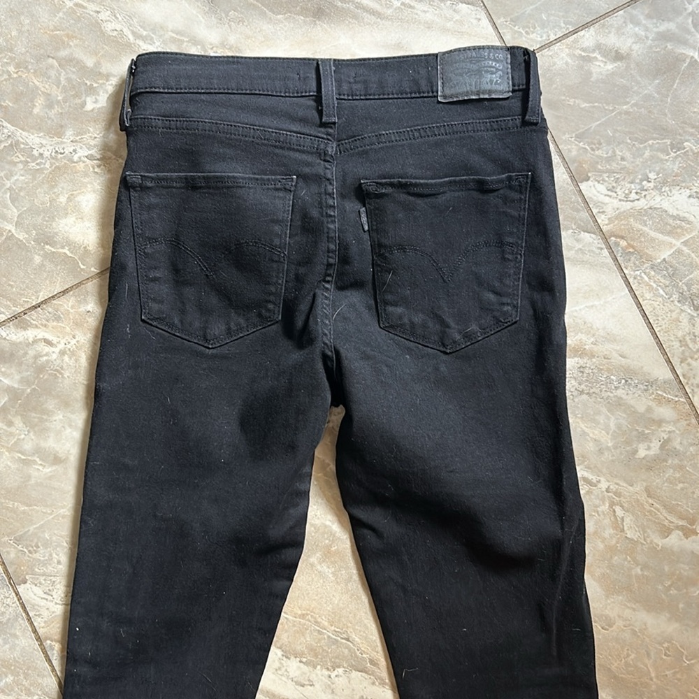 Levi’s 720 High Rise Super Skinny 29